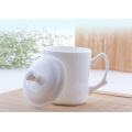 2016 Hot sale haonai white stoneware mug with lid